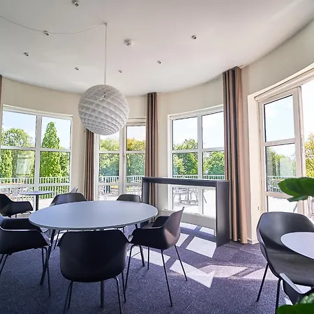 Vejlsohus And Conference Center Отель 3*